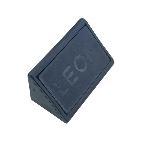 Γωνιά Πλαστική (Μαύρο) με Καπάκι